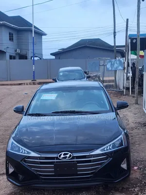 Hyundai Elantra Limited 2019 Black