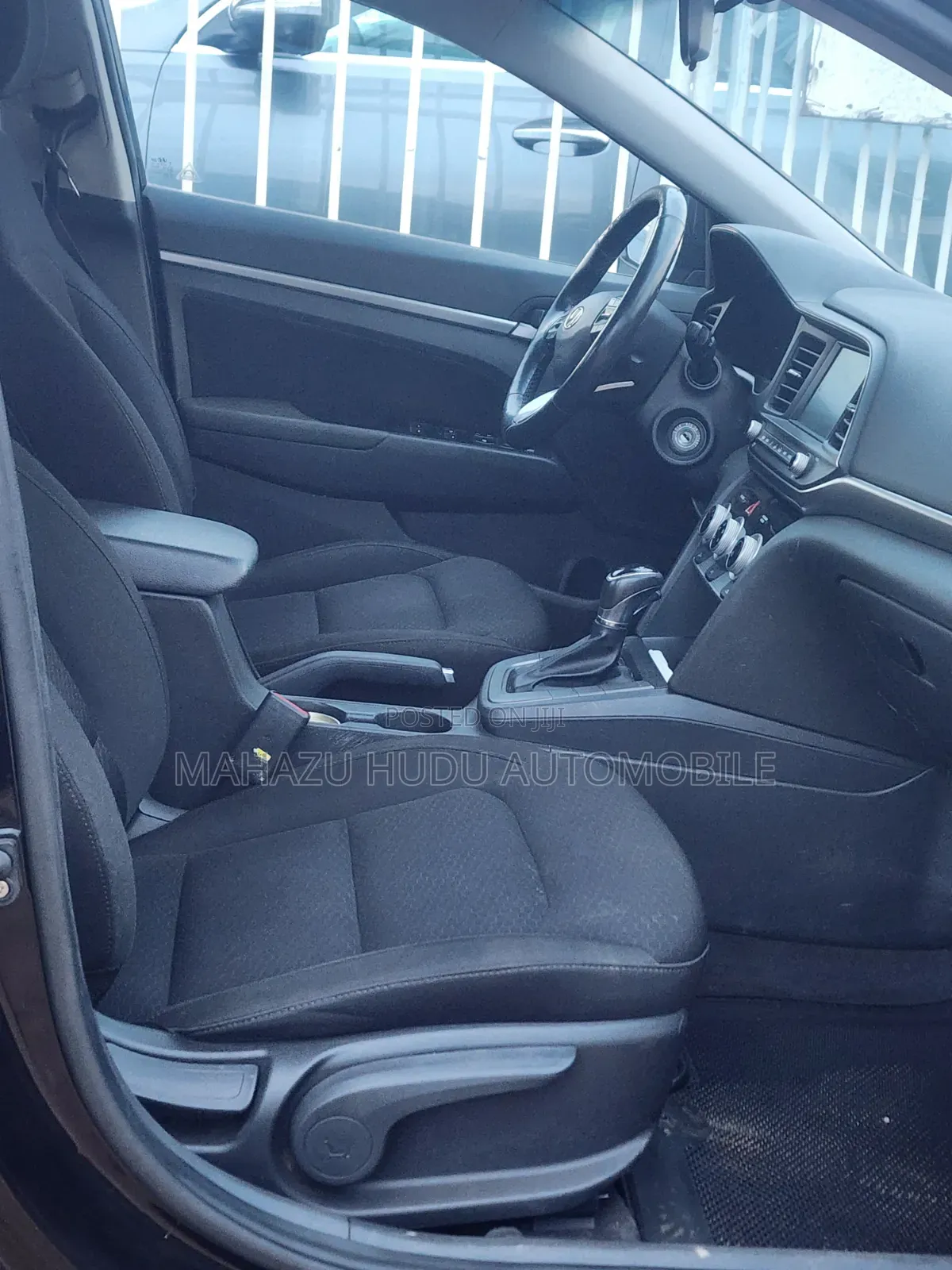 Hyundai Elantra Limited 2019 Black