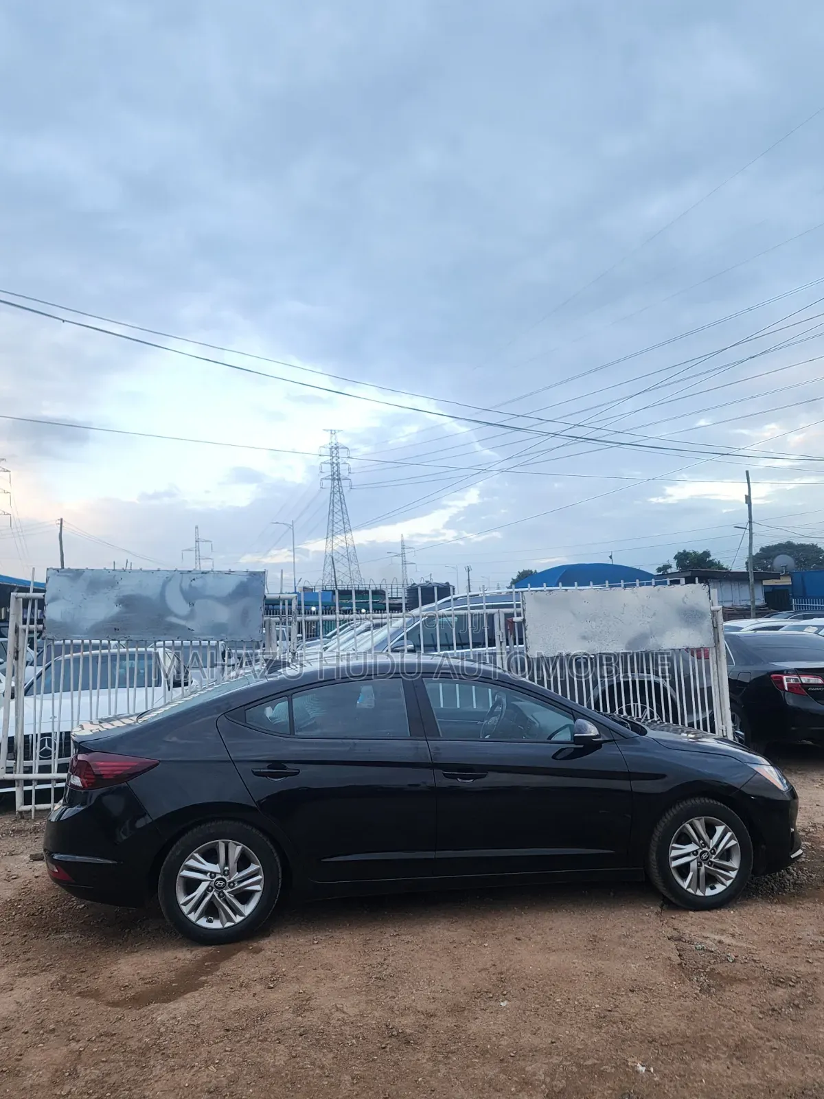 Hyundai Elantra Limited 2019 Black