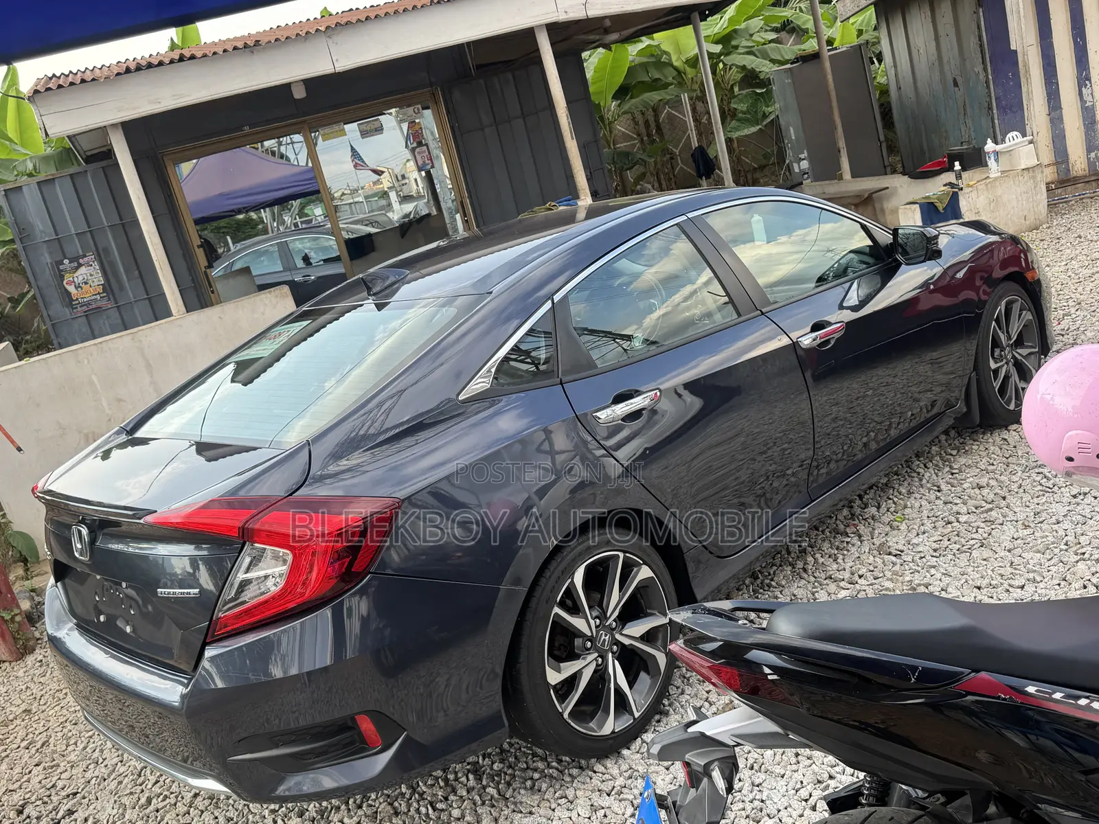 Honda Civic Touring Sedan 2020 Gray