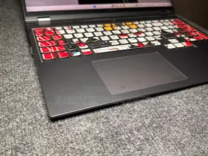 Laptop Lenovo Legion 5 16GB AMD Ryzen 7 SSD 512GB