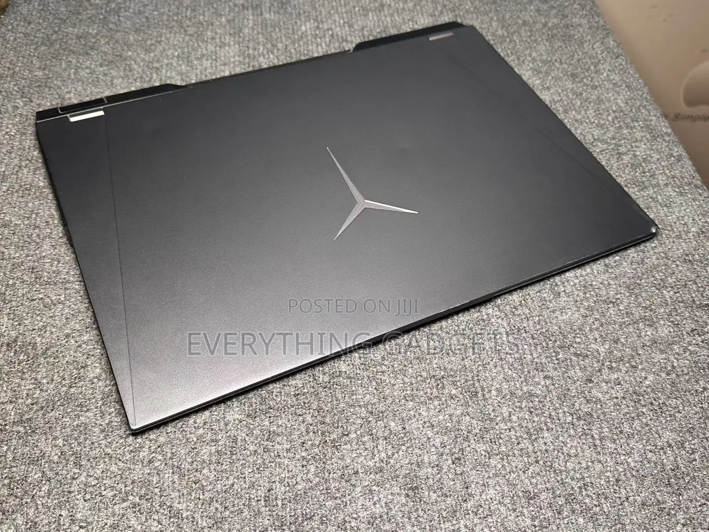 Laptop Lenovo Legion 5 16GB AMD Ryzen 7 SSD 512GB