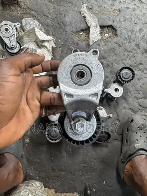 Toyota Aygo Belt Tensinoer