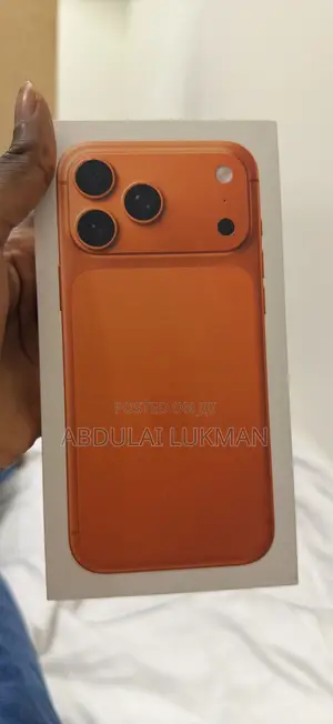 New Apple iPhone 17 Pro Max 256 GB Orange