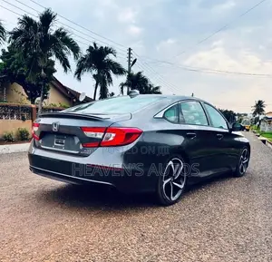 Honda Accord 2018 Gray