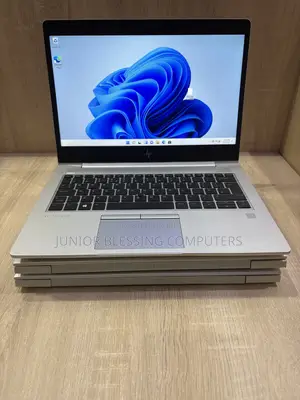 Laptop HP EliteBook 735 G5 8GB AMD Ryzen 5 SSD 256GB