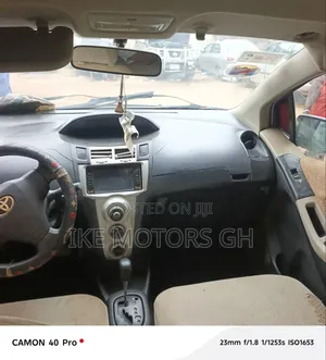 Toyota Vitz 2010 Purple