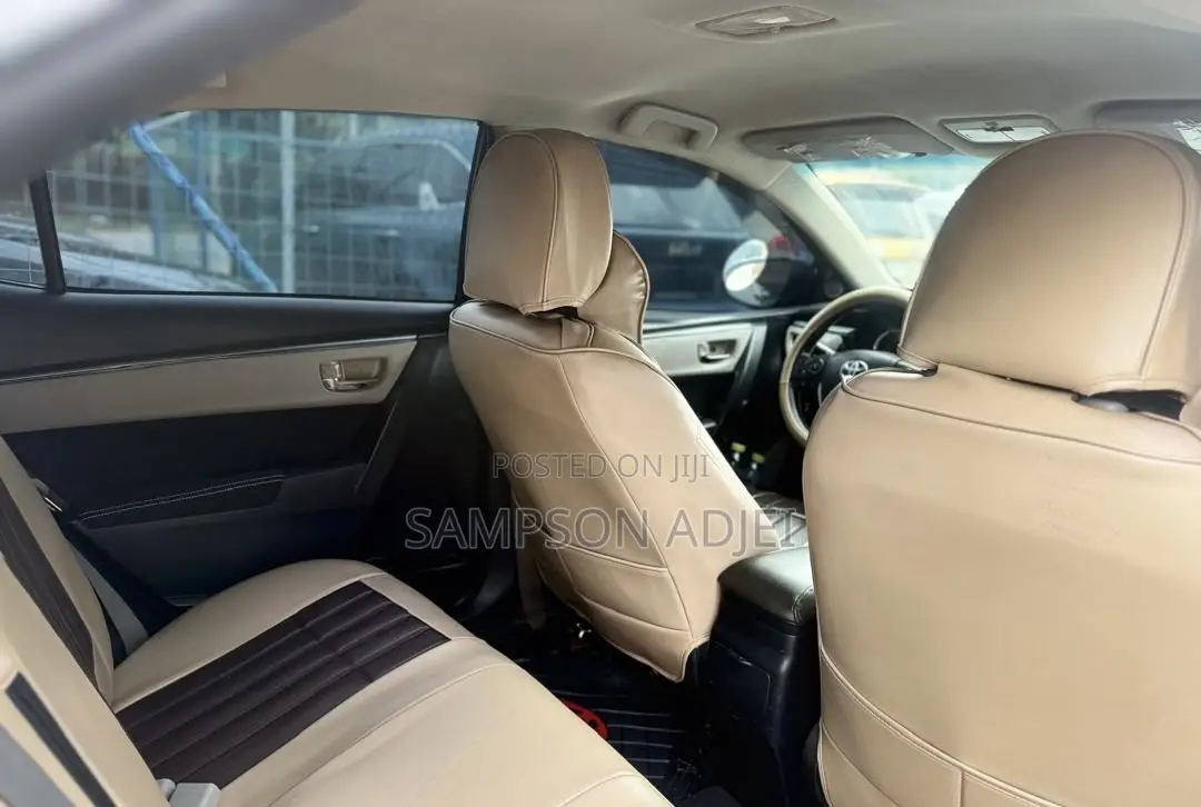 Toyota Corolla 2017 Gray