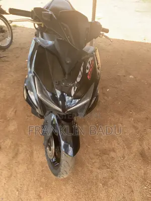 Yamaha 2019 Black