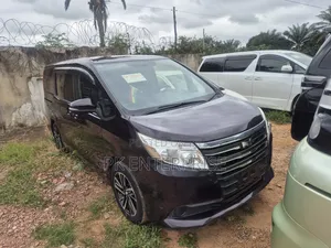 Toyota Noah 2015 Brown