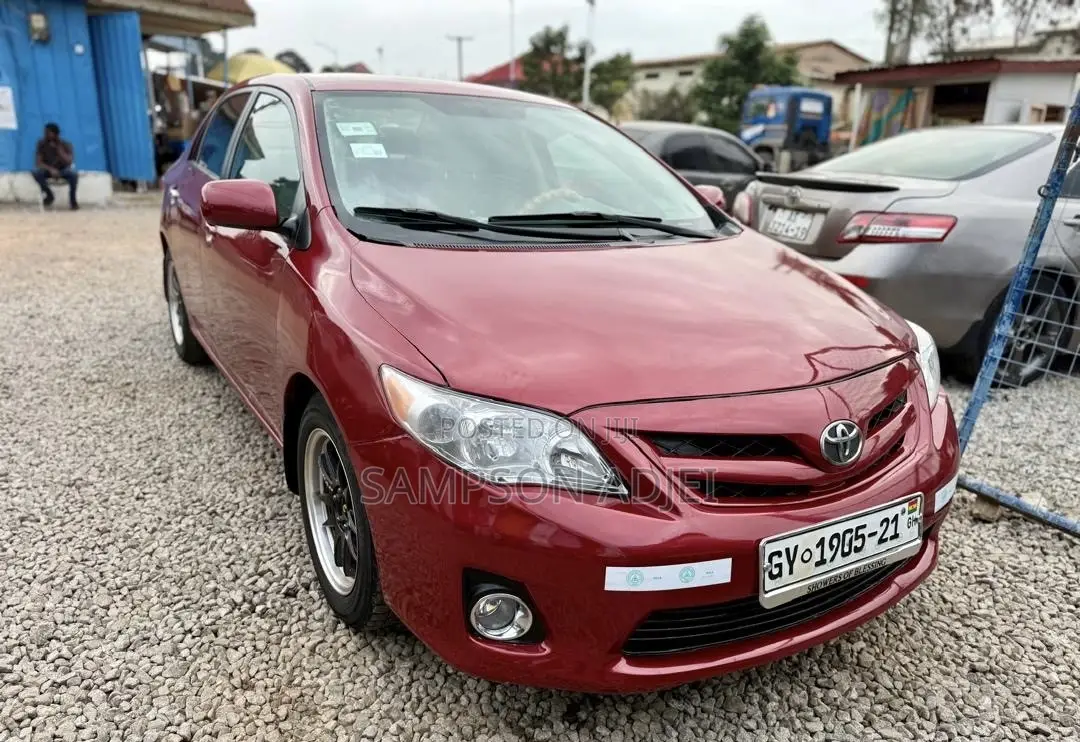 Toyota Corolla 2012 Red