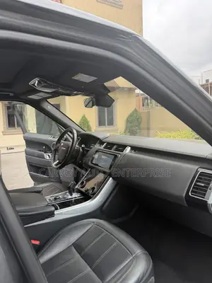 Land Rover Range Rover Sport HSE 2019 Gray