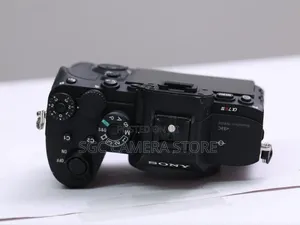Sony A7R IV // Excellent Condition// 8 Months Warranty