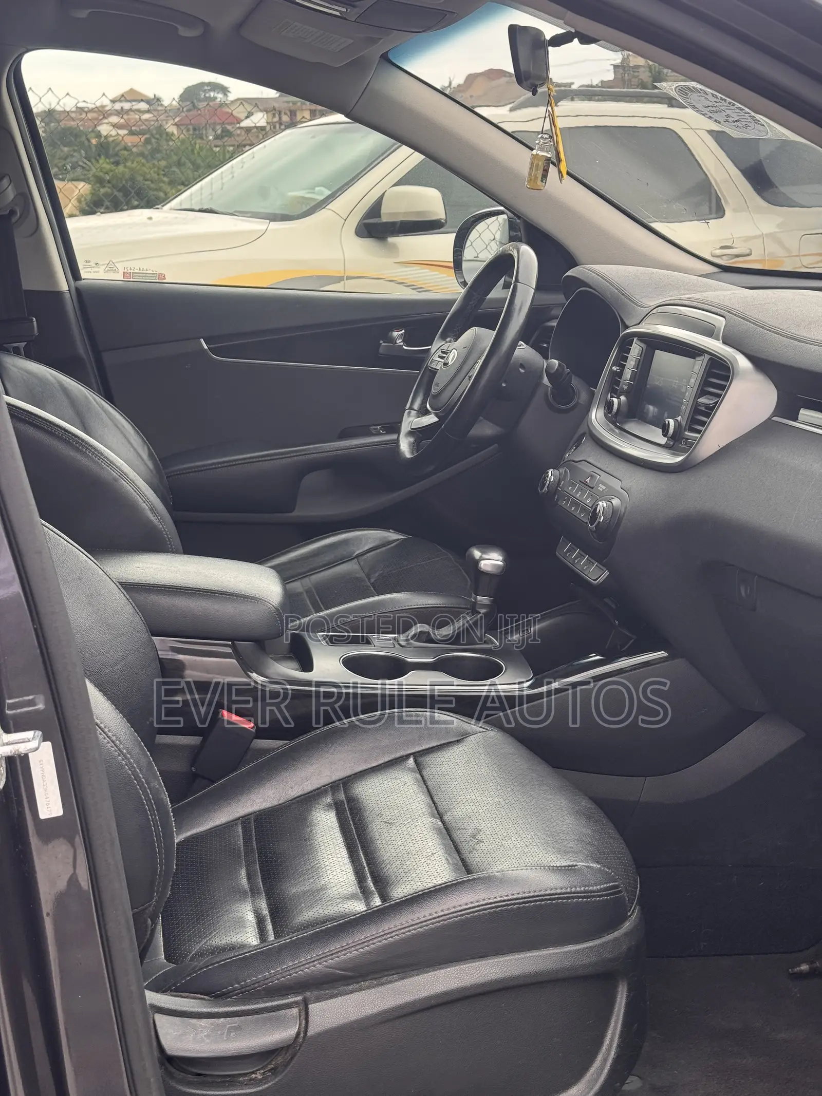 Kia Sorento 2.4L LX AWD 2019 Black