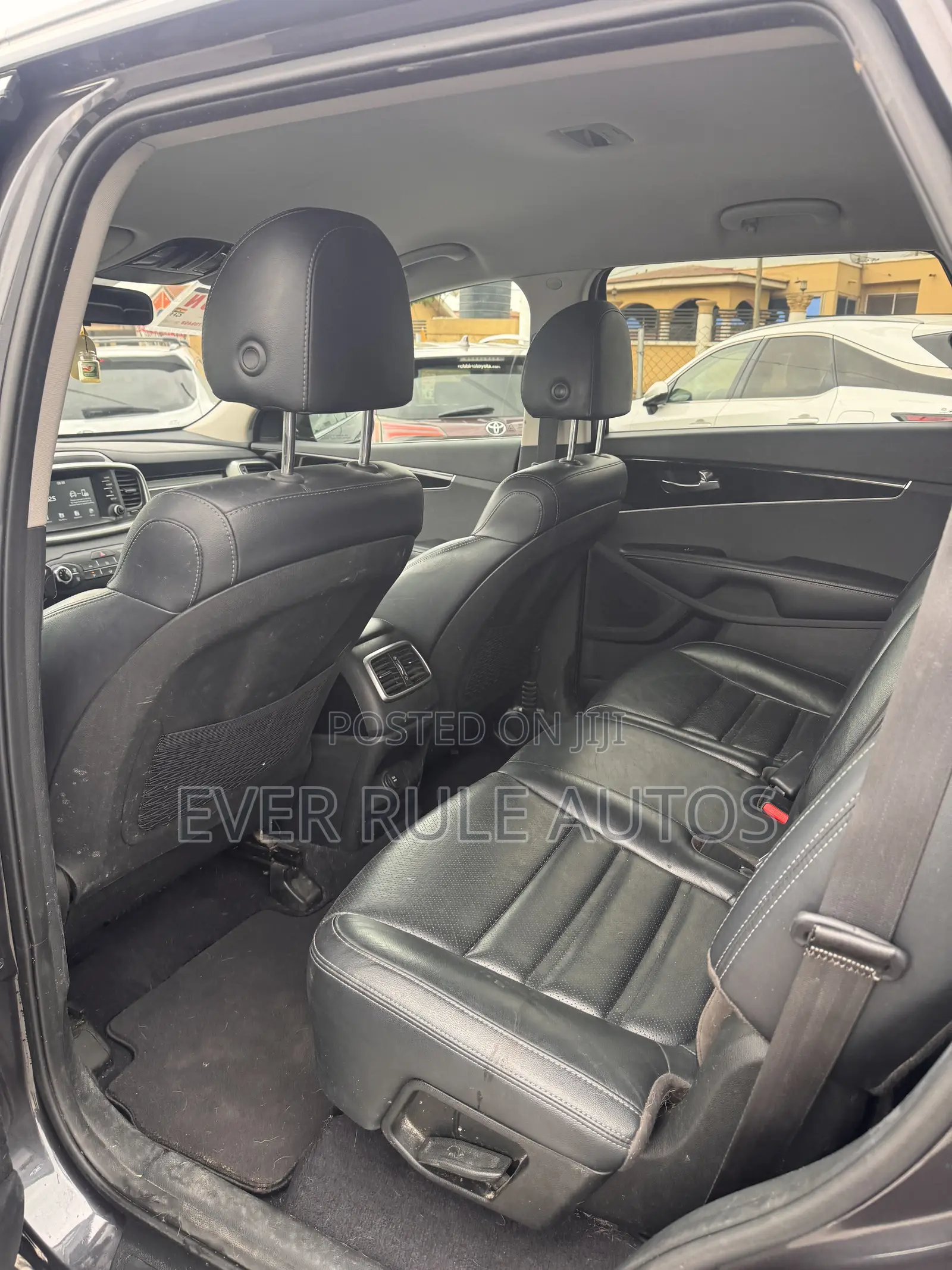 Kia Sorento 2.4L LX AWD 2019 Black