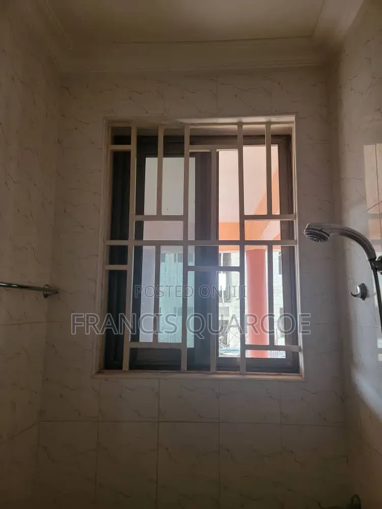 2bdrm Apartment in Ashongman Estates, Pillar 2 for rent