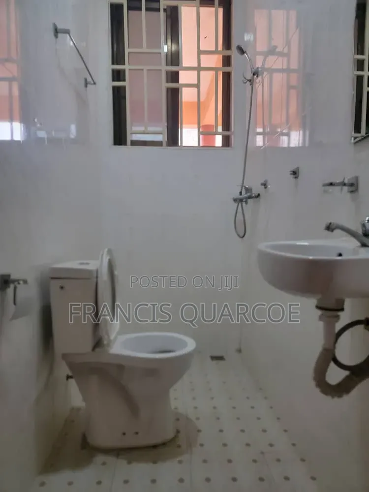 2bdrm Apartment in Ashongman Estates, Pillar 2 for rent