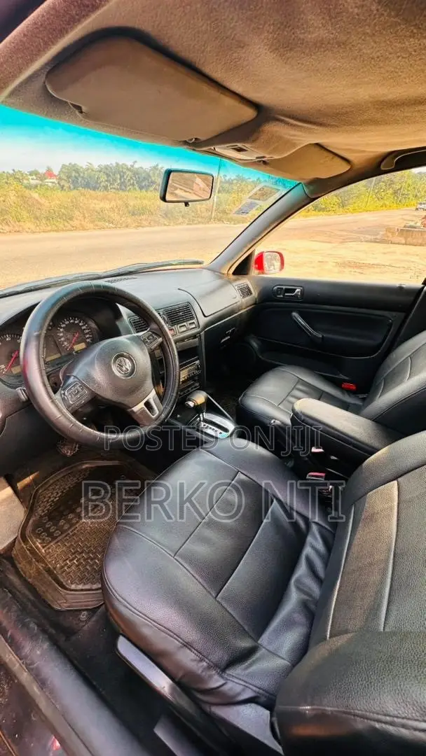 Volkswagen Golf 1.6 Sportline Automatic 2008 Red