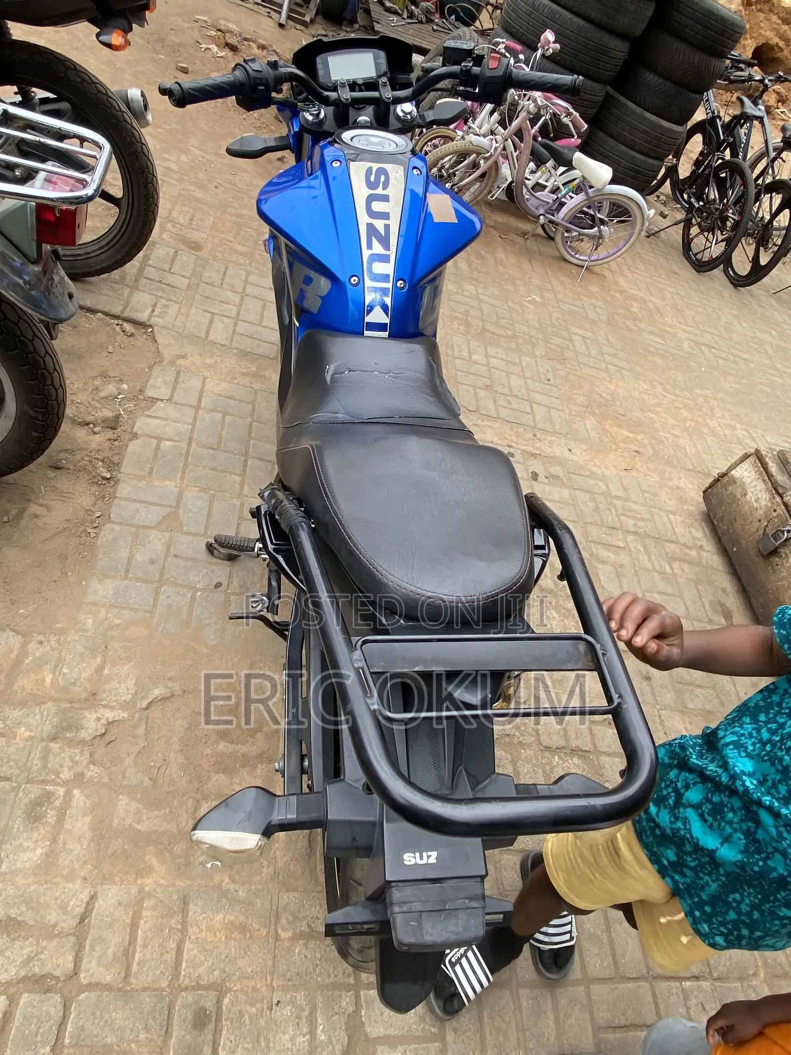 Suzuki 2020 Blue
