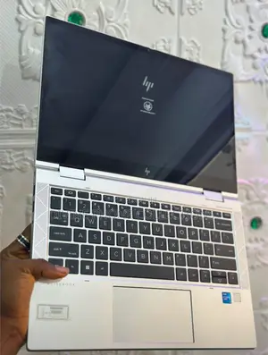 Laptop HP EliteBook 830 G8 8GB Intel Core i5 SSD 256GB