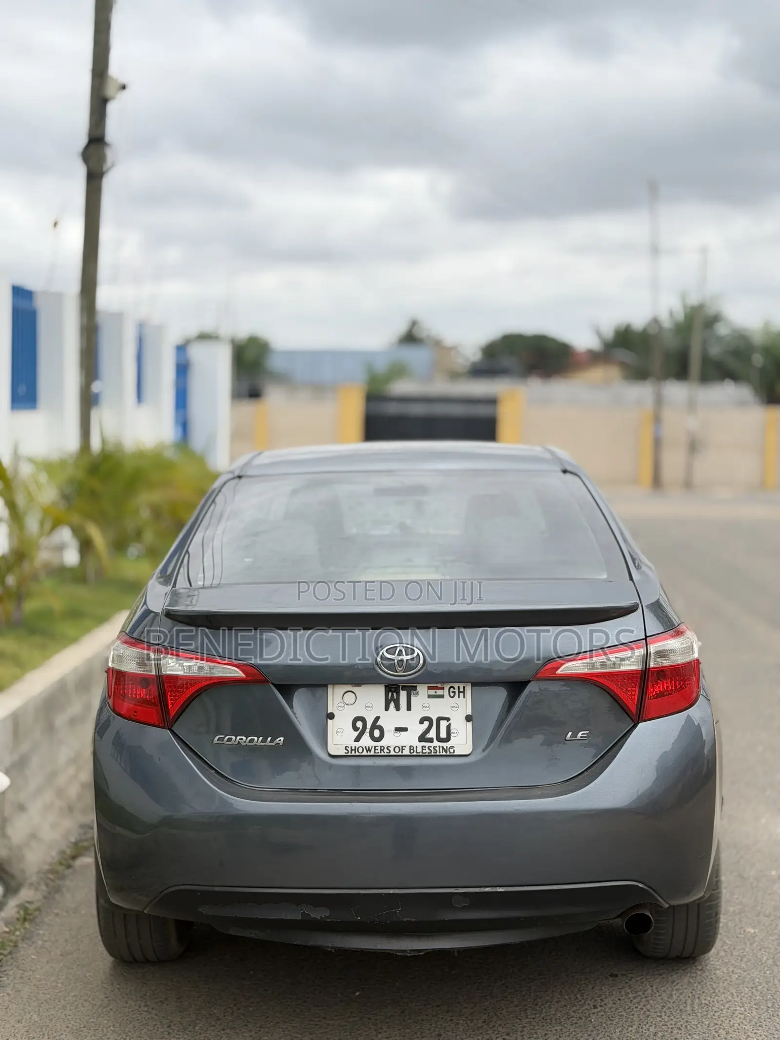 Toyota Corolla LE Eco 4dr Sedan (1.8L 4cyl CVT) 2016 Gray