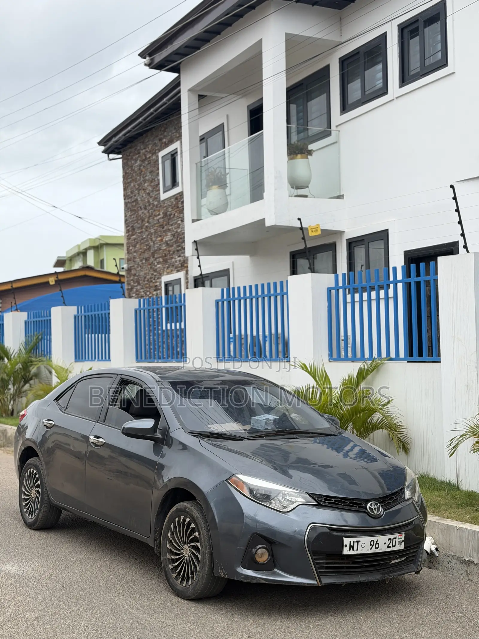 Toyota Corolla LE Eco 4dr Sedan (1.8L 4cyl CVT) 2016 Gray