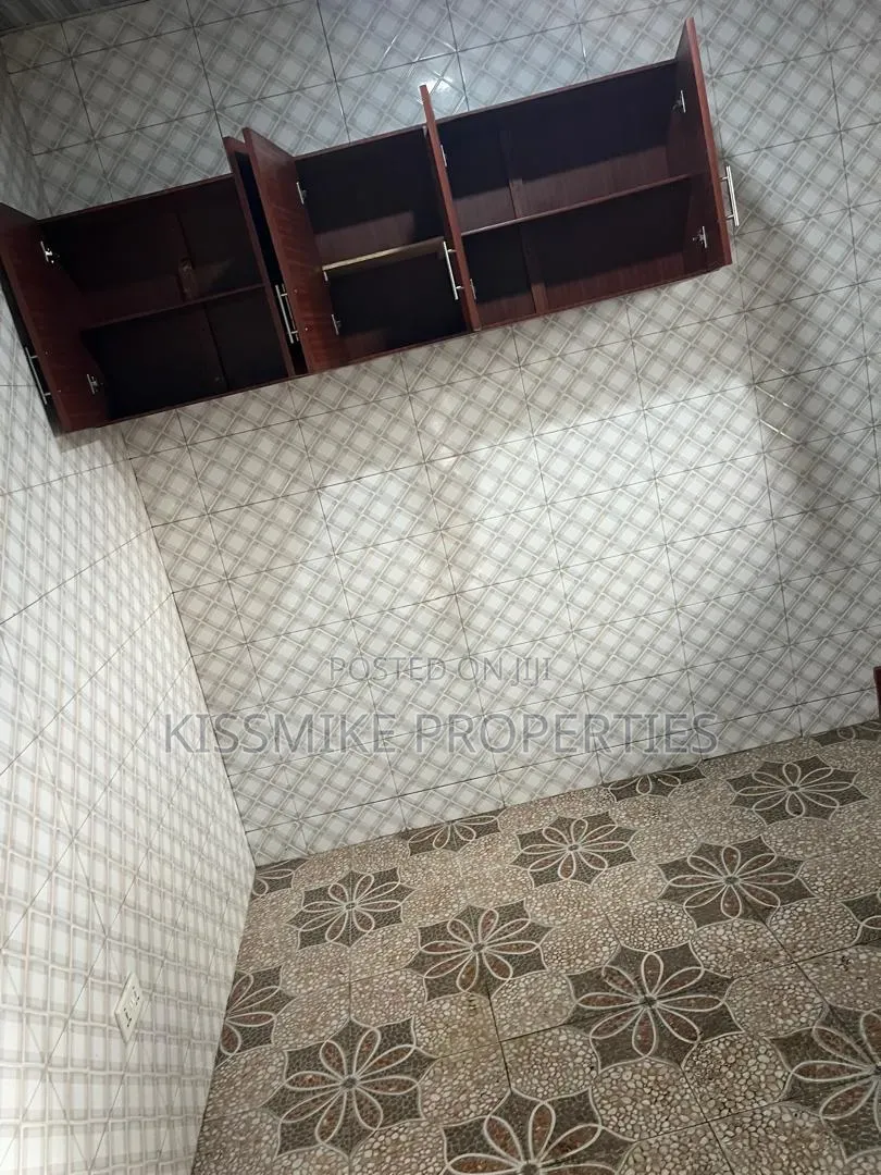 2bdrm Apartment in Kismike Investment, Accra Metropolitan for rent