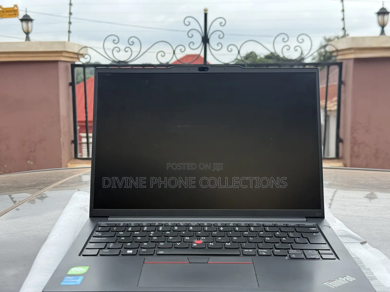 Laptop Lenovo ThinkPad E14 Gen 5 16GB Intel Core i3 SSD 512GB