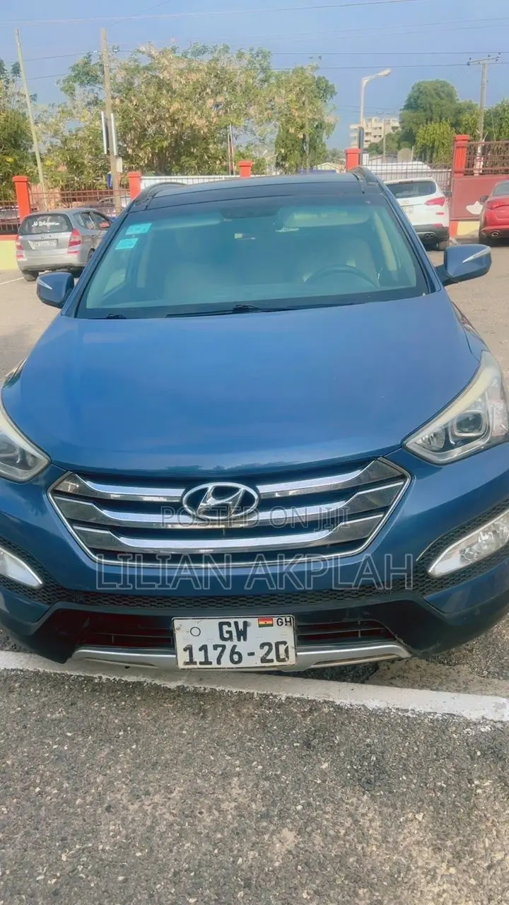 Hyundai Santa Fe 2015 Green