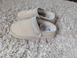 Primark Slides