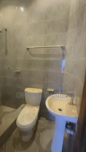 3bdrm Apartment in Deduako Teacher’S, Kumasi Metropolitan for rent