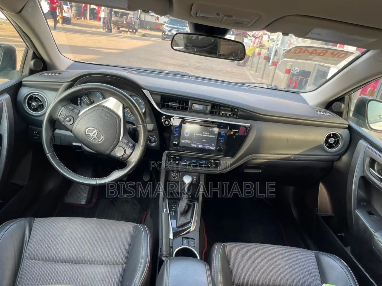 Toyota Corolla SE 4dr Sedan (1.8L 4cyl CVT) 2017 Silver