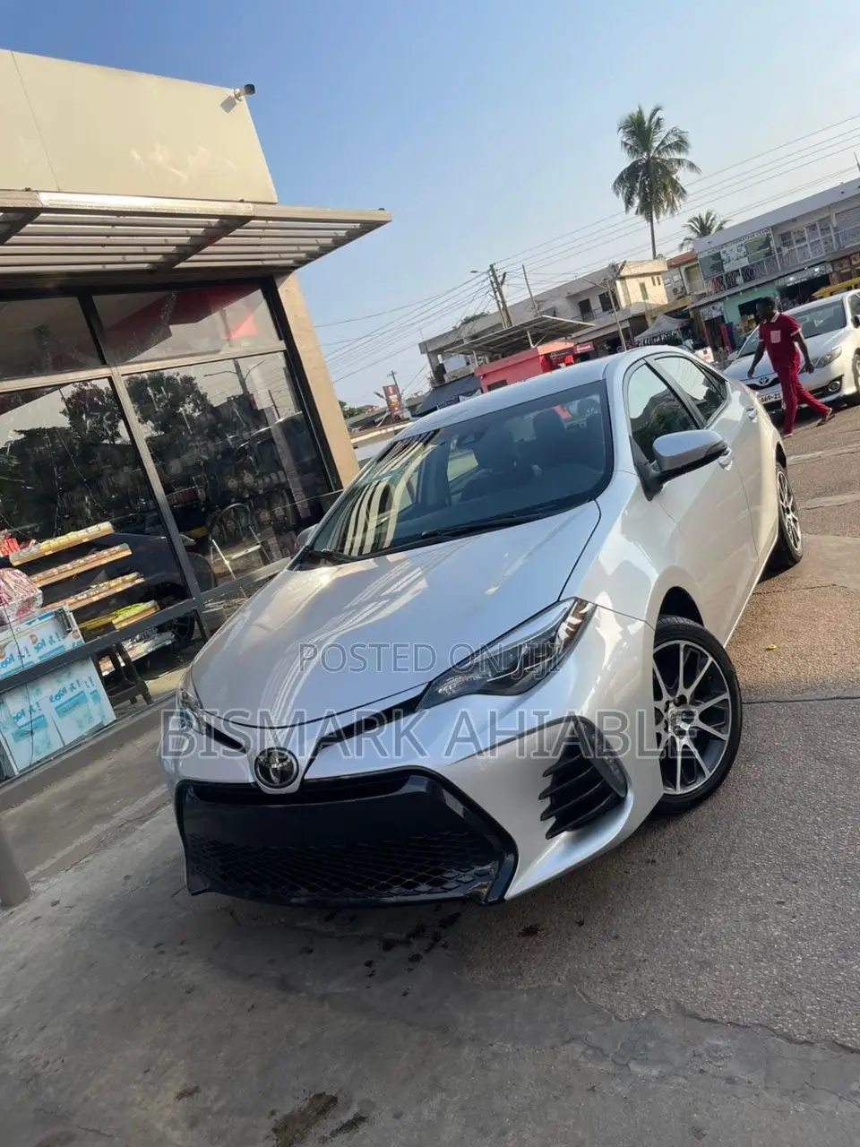 Toyota Corolla SE 4dr Sedan (1.8L 4cyl CVT) 2017 Silver