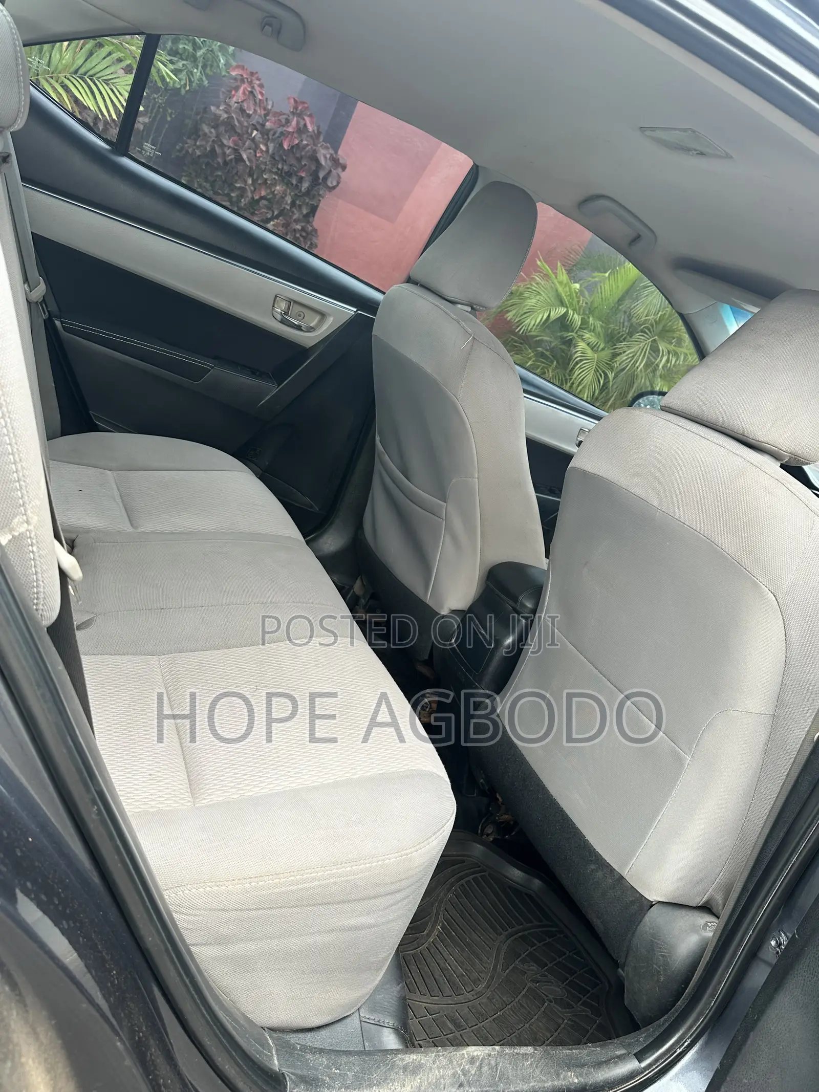 Toyota Corolla LE Eco 4dr Sedan (1.8L 4cyl CVT) 2016 Gray