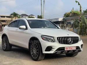 Mercedes-Benz GLC-Class 2019 White