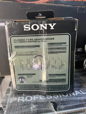 Sony MDR-V700DJ Dynamic Over-the-Ear DJ Headphones