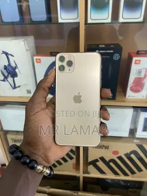 Apple iPhone 11 Pro Max 64 GB Yellow