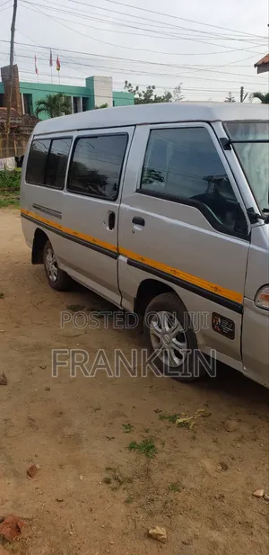 Hyundai H1 2004 Grey