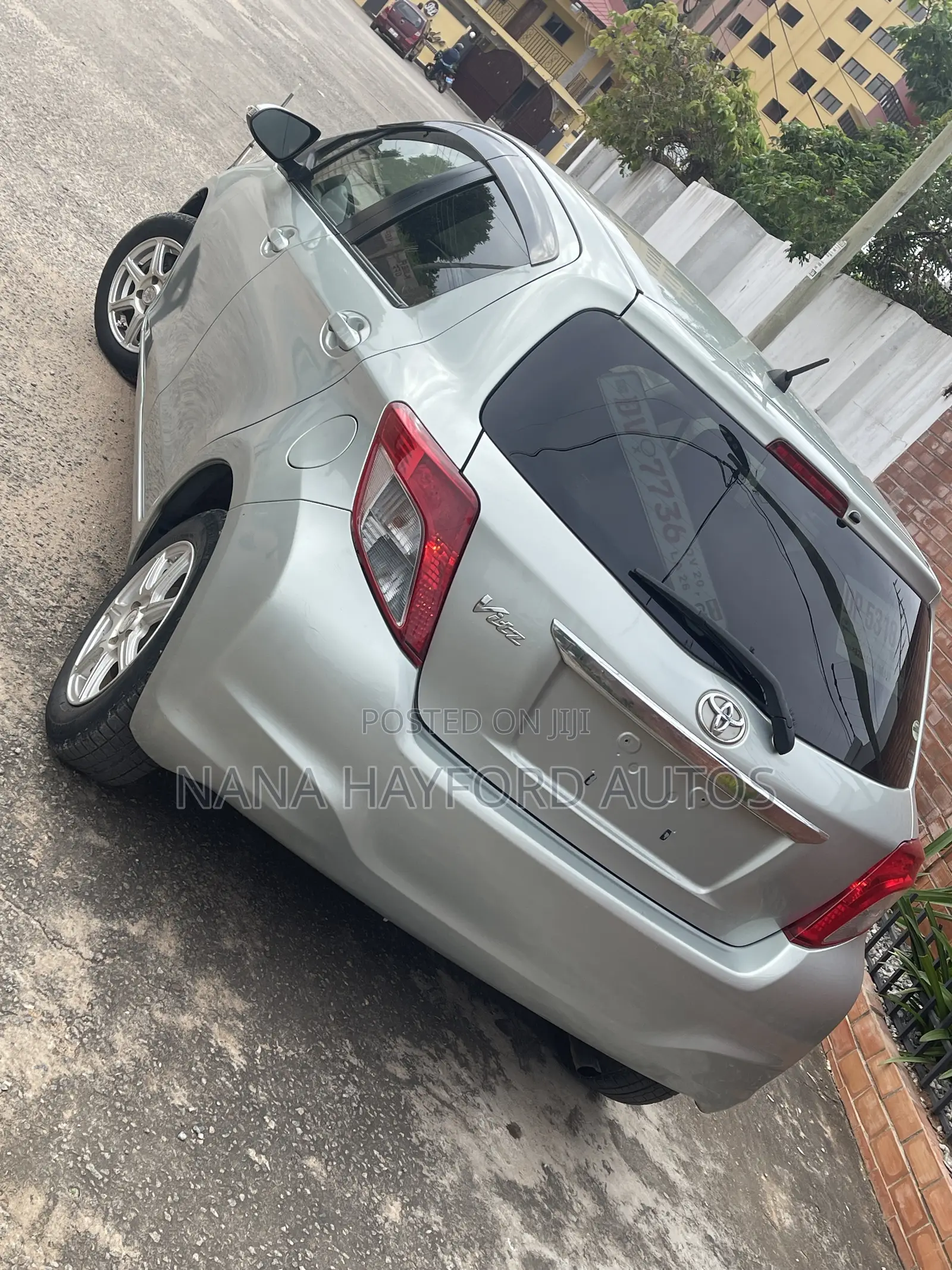 Toyota Vitz 2014 Gray