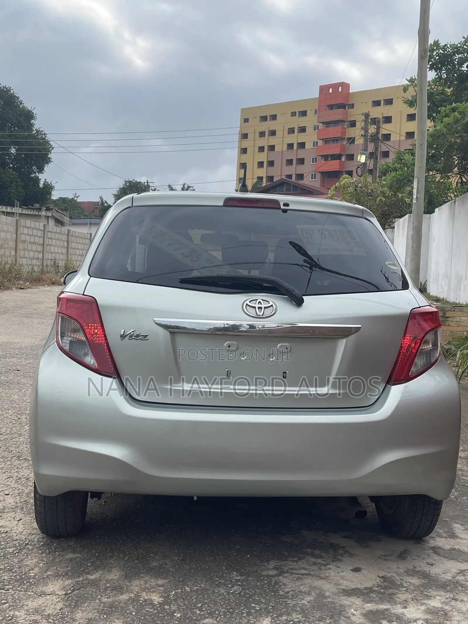 Toyota Vitz 2014 Gray