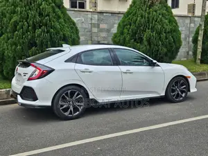 Honda Civic Sport 4dr Hatchback (1.5L 4cyl) 2017 White