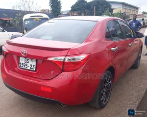 Toyota Corolla 2018 Red
