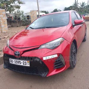 Toyota Corolla 2018 Red