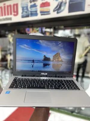 Laptop Asus X555LJ 8GB Intel Core i5 HDD 500GB