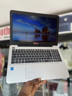 Laptop Asus X555LJ 8GB Intel Core i5 HDD 500GB