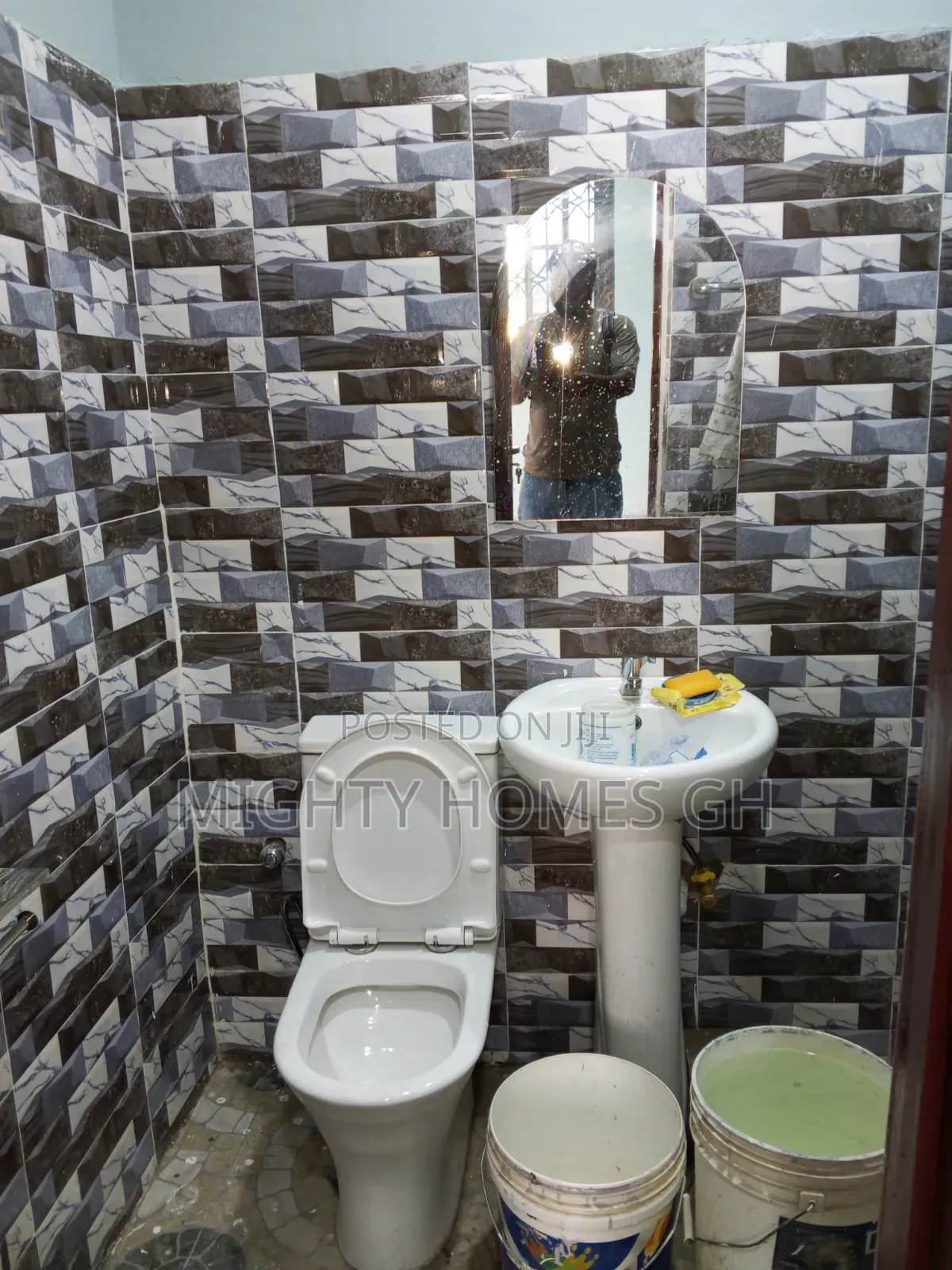 2bdrm Apartment in Mighty Homes, Kasoa for rent