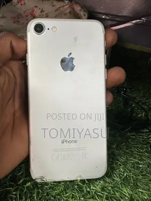 Apple iPhone 7 32 GB Black
