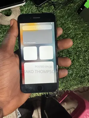 Apple iPhone 7 32 GB Black