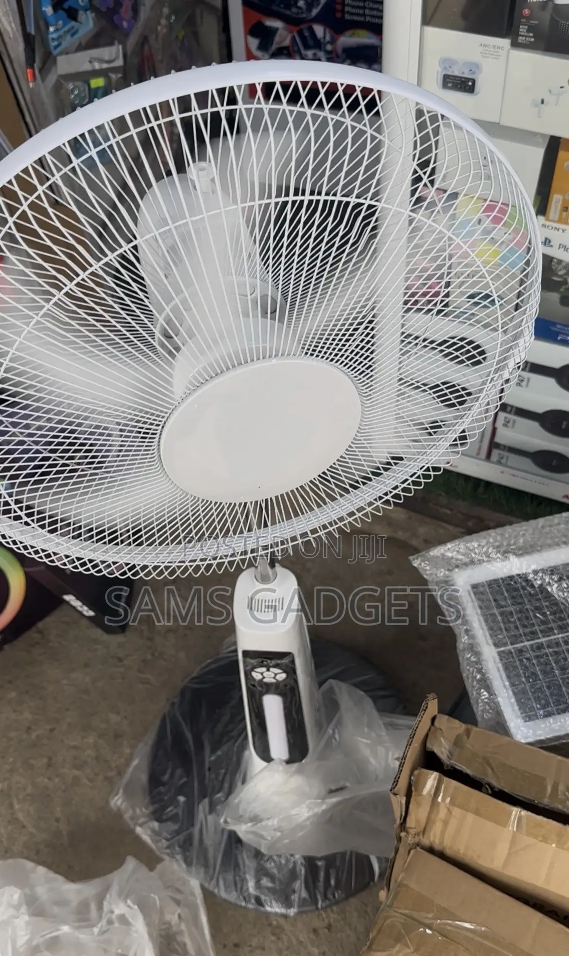 Brand New AC/DC Rechargeable SolarStandingFan With Solar Panel &Remote