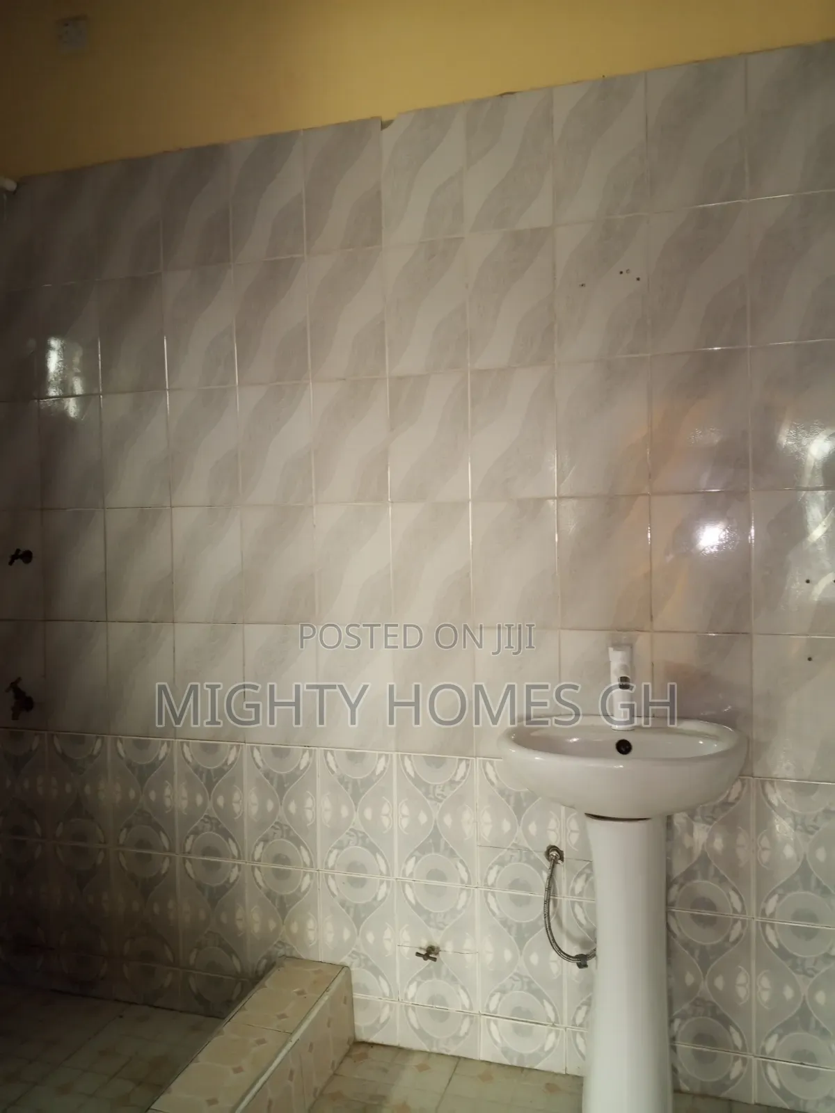 Studio Apartment in Mighty Homes, Kasoa for rent